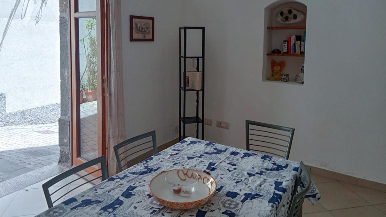 Casa Vacanza U Curtigghiu Lipari  Eksteriør bilde
